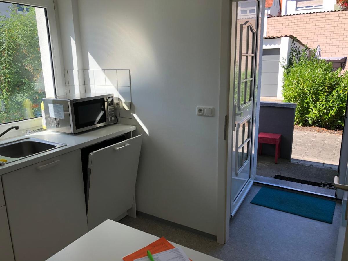 Altstadt Naehe 7 Min Fussweg Ueber Alte Maibruecke Zu Pension Mit Balkon & Garten, Ideal For Long Stay, Relocation Ochsenfurt Exterior foto